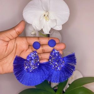 Vacation tassel earring